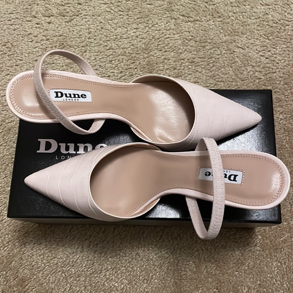 Dune London - Catrinaa Pointy Slingback Pumps - Picture 2 of 5